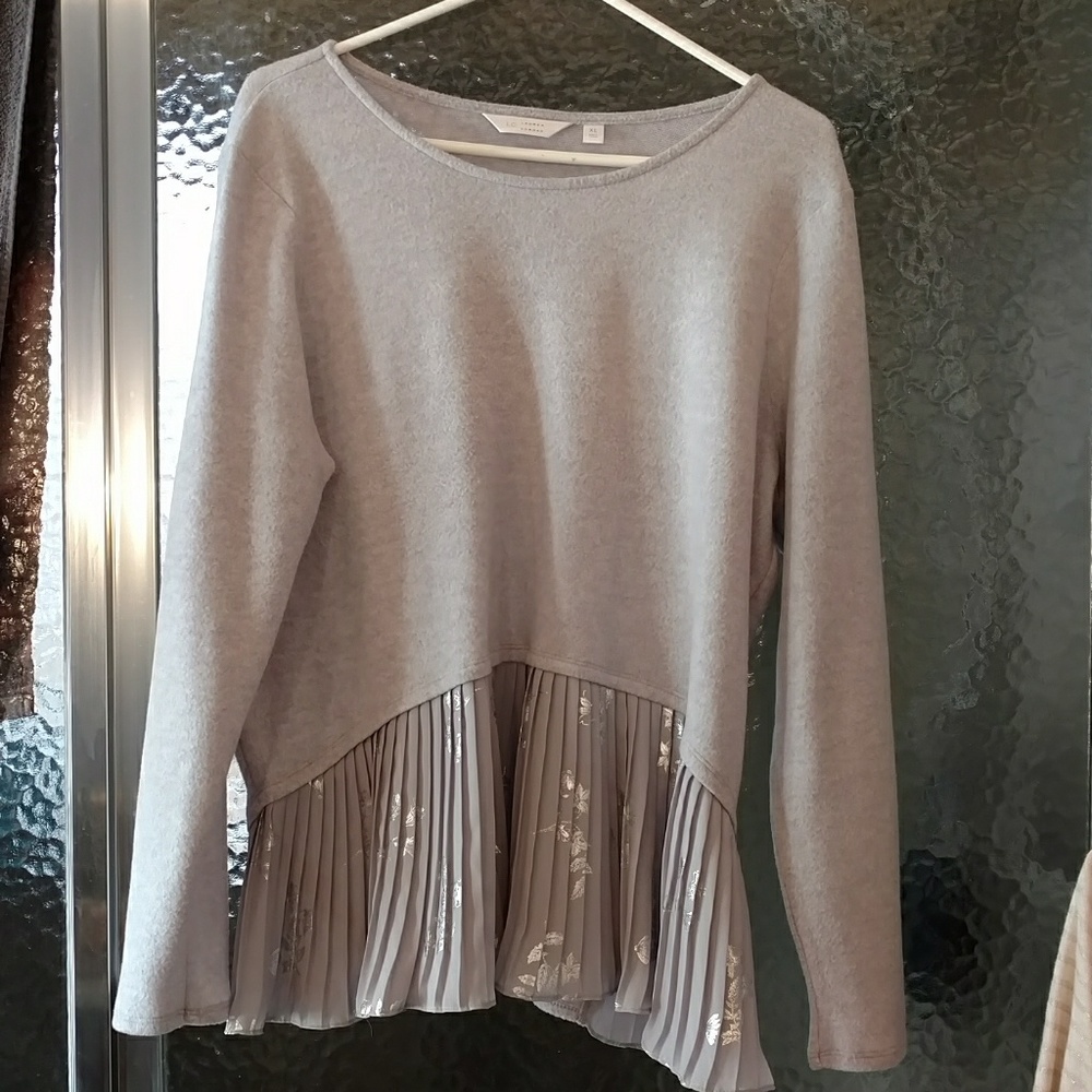 Shirt with lil bling